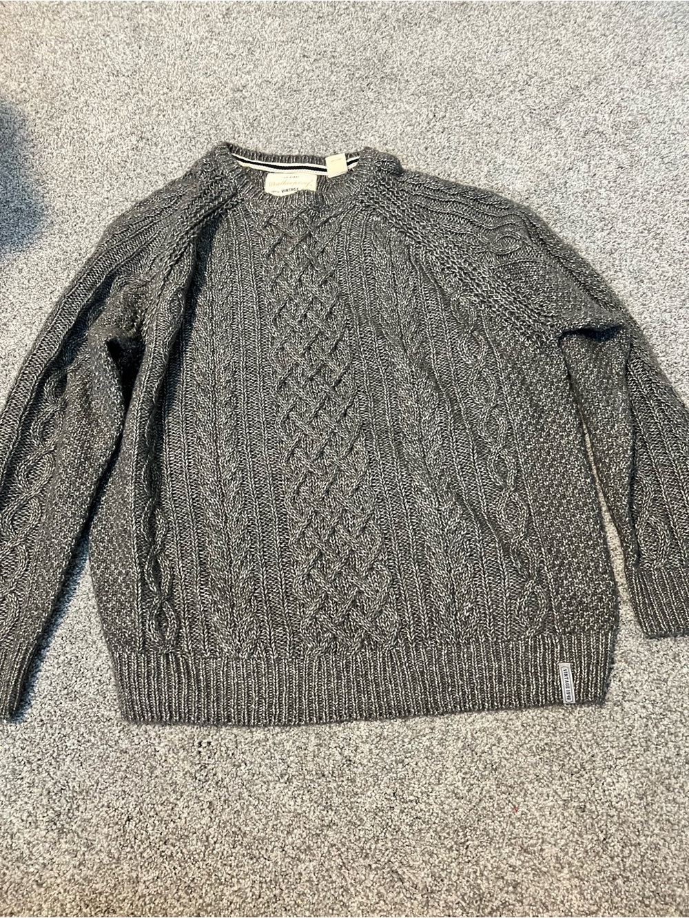 Weatherproof Men's Dark Gray Cable Knit Crewneck Sweater